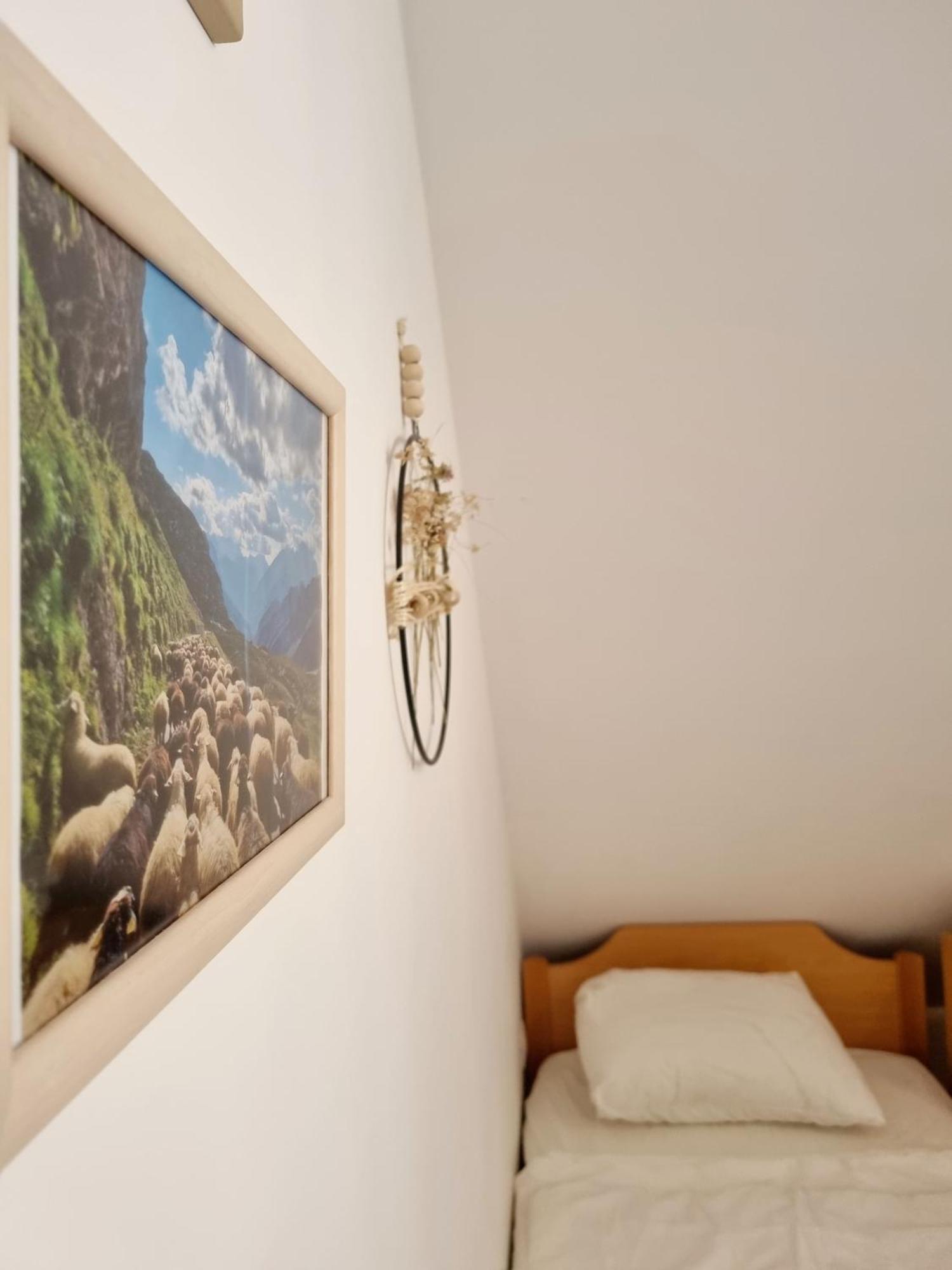 Apartmaji Pri Ticelnu 보베츠 외부 사진