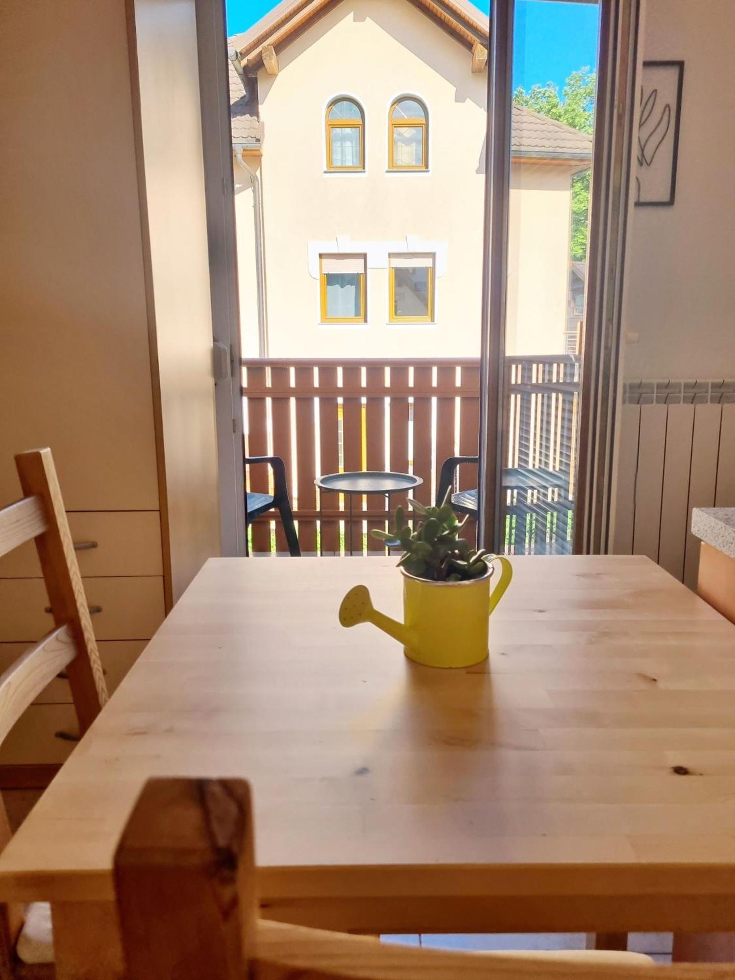 Apartmaji Pri Ticelnu 보베츠 외부 사진